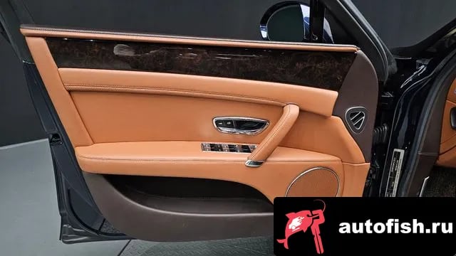Bentley Flying Spur Flying Spur 2nd Generation 2018 года - похожие автомобили