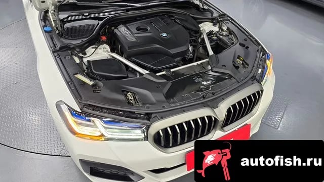 BMW 5-Series 5 Series (G30) 2018 года - вид 6
