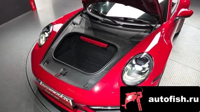 Porsche 911 911 (992) 2022 года - вид 6