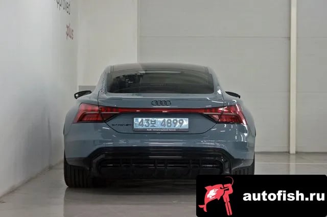 Audi e-tron GT e-Tron GT 2022 года - вид 4