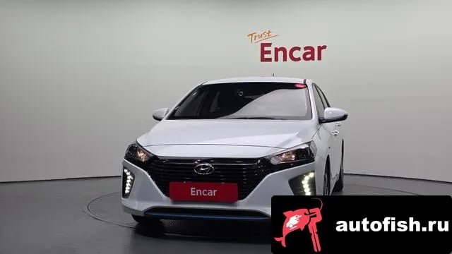 Hyundai Ioniq Ionic Hybrid 2019 года - вид 3