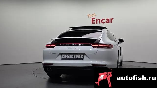 Porsche Panamera Panamera (971) 2019 года - вид 4