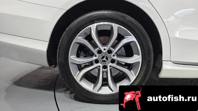 Mercedes-Benz C-Class C-Class W205 2018 года - вид 5