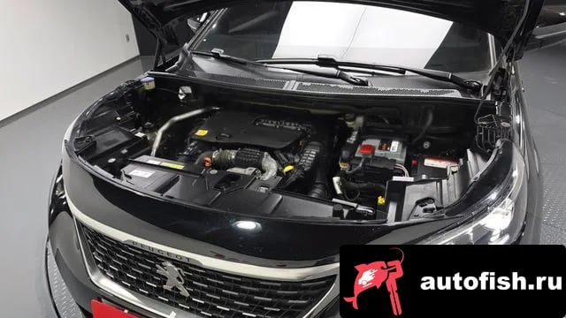 Peugeot 5008 5008 second generation 2018 года - вид 6
