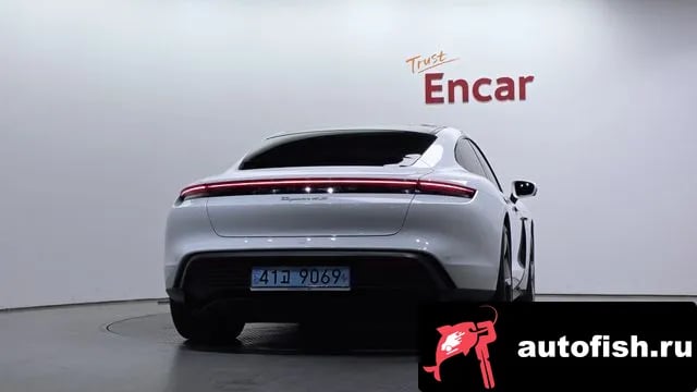 Porsche Taycan Taikan 2021 года - вид 4