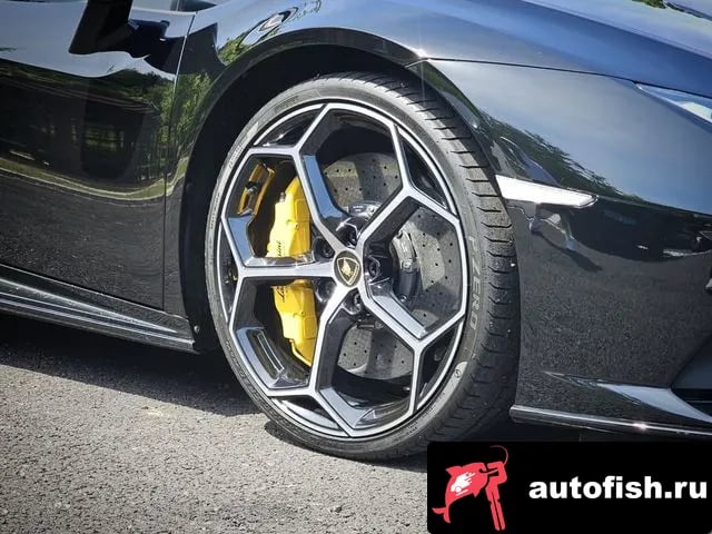 Lamborghini Huracan Urakan 2020 года - вид 5