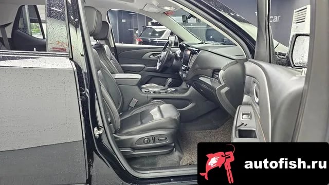Chevrolet (GM Daewoo) Traverse Traverse 2020 года - похожие автомобили