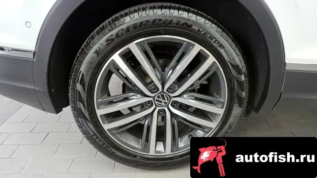 Volkswagen Tiguan Tiguan second Generation 2024 года - вид 5