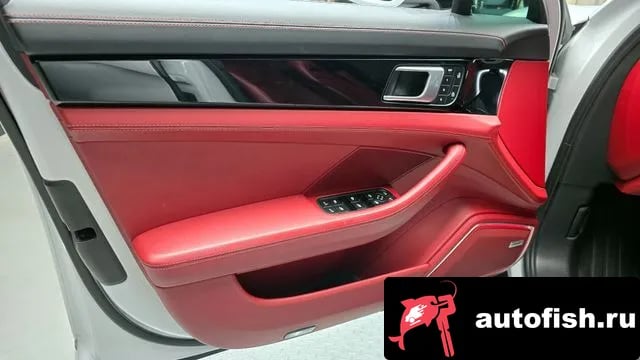 Porsche Panamera Panamera (971) 2022 года - похожие автомобили