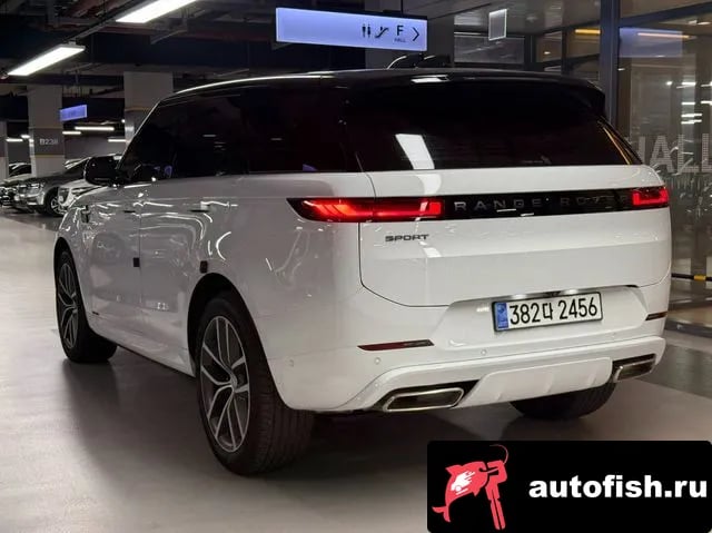 Land Rover Range Rover Sport Range Rover Sport 3rd Generation 2025 года - вид 4