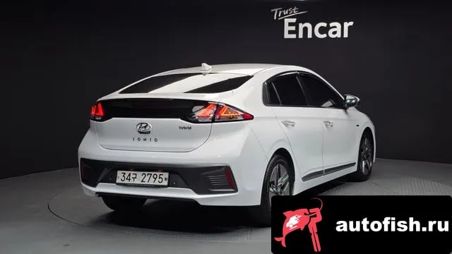 Hyundai Ioniq The New Ionic Hybrid 2019 года - вид 2