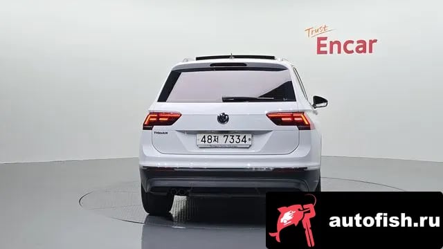 Volkswagen Tiguan Tiguan second Generation 2018 года - вид 4