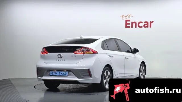 Hyundai Ioniq Ionic Electric 2018 года - вид 2