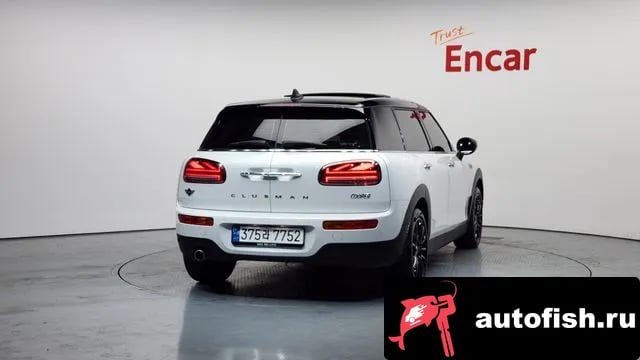Mini Clubman Cooper Clubman 2024 года - вид 4