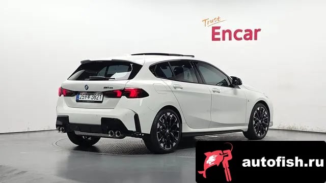 BMW 1-Series 1 Series (F70) 2025 года - вид 2