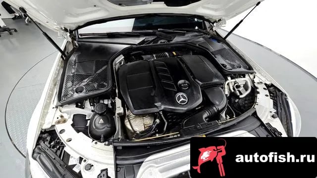 Mercedes-Benz C-Class C-Class W205 2019 года - вид 6