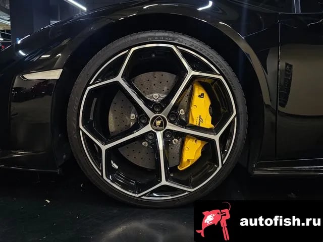 Lamborghini Huracan Urakan 2020 года - вид 6