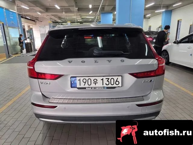 Volvo V60 V60 Cross-country 2nd Generation 2022 года - вид 4
