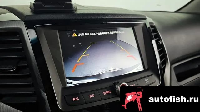 KG Mobility (Ssangyong) TIBOLI Tivoli Armor 2019 года - похожие автомобили