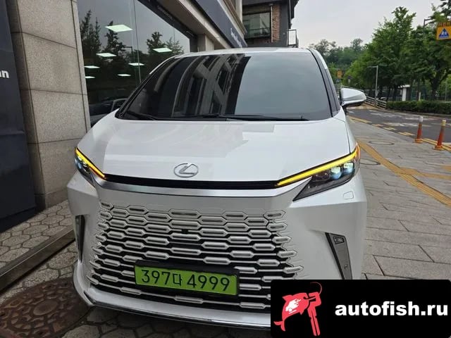 Lexus LM LM Second Generation 2025 года - автомобиль из Южной Кореи