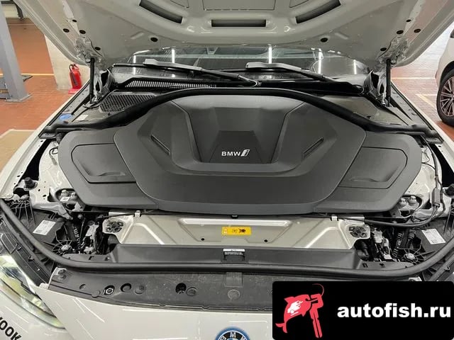 BMW i4 i4 2025 года - похожие автомобили