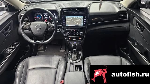 KG Mobility (Ssangyong) TIBOLI Berry New Tivoli 2020 года - похожие автомобили