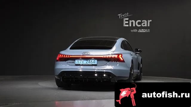 Audi e-tron GT e-Tron GT 2022 года - вид 4