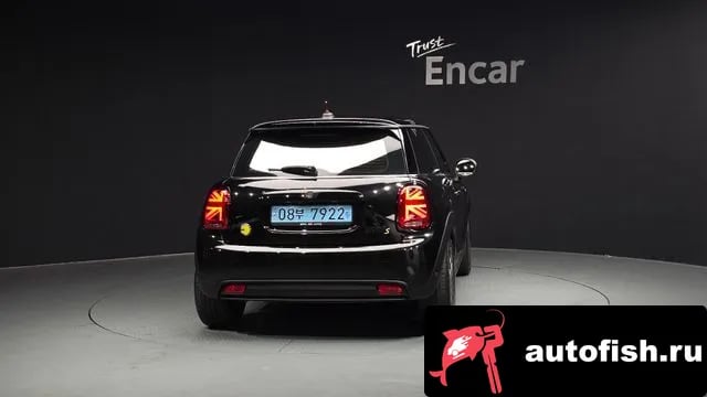 Mini Cooper Cooper Electric 2022 года - вид 4