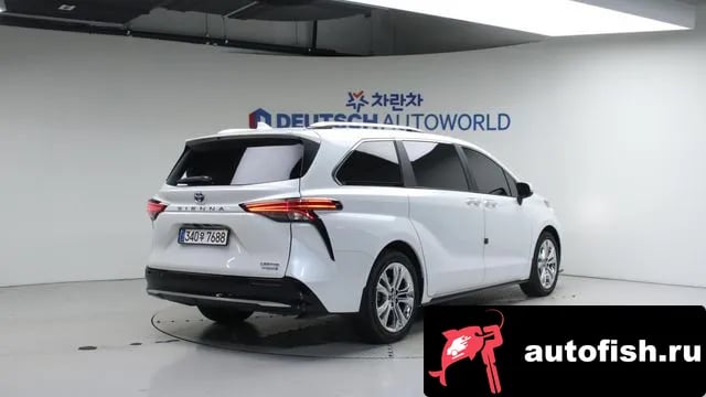 Toyota Sienna Siena 4th Generation 2023 года - вид 2