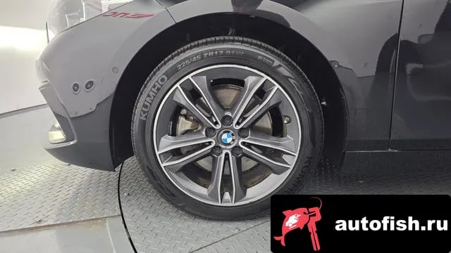 BMW 1-Series 1 Series (F40) 2021 года - вид 5