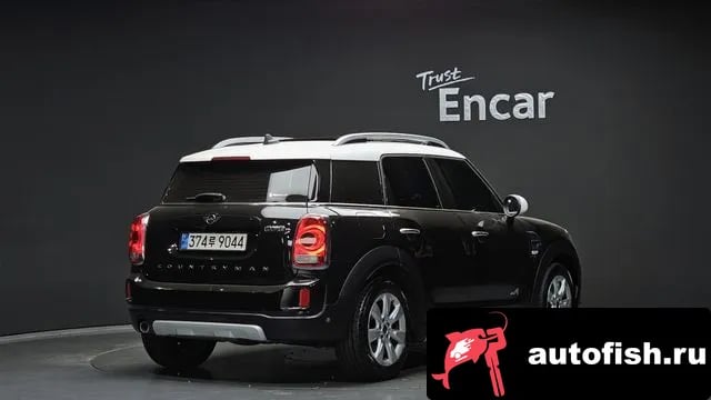Mini Countryman Cooper D Country Man 2018 года - вид 2