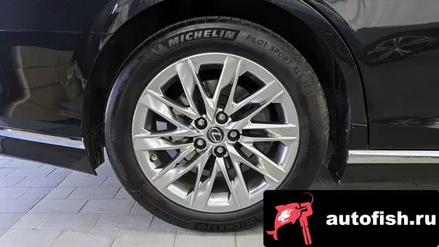 Lexus LS LS500 5th generation 2019 года - вид 5