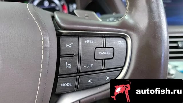 Lexus LS LS500 5th generation 2019 года - похожие автомобили