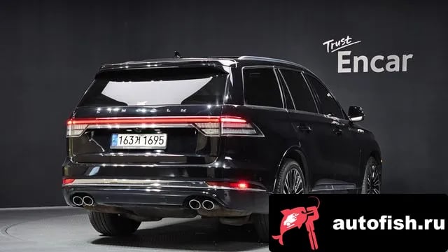 Lincoln Aviator Aviator 2nd generation 2020 года - вид 2