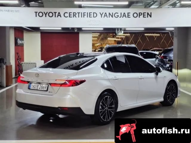 Toyota Camry Camry (XV80) 2025 года - вид 3