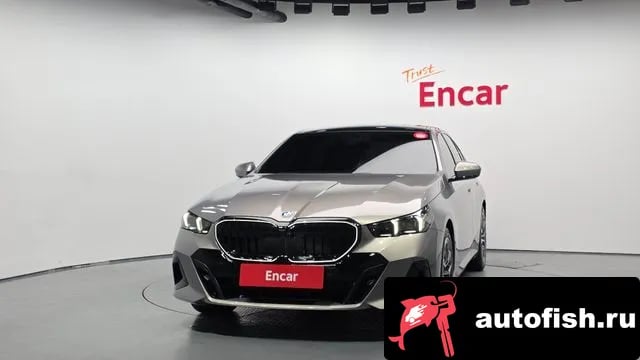 BMW 5-Series 5 Series (G60) 2025 года - вид 3