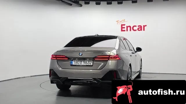 BMW 5-Series 5 Series (G60) 2025 года - вид 4