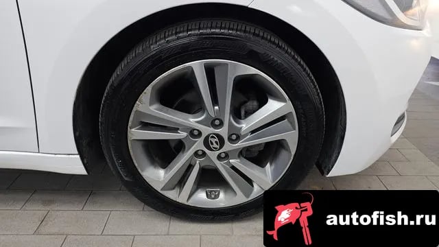 Hyundai AVANTE Avante AD 2018 года - похожие автомобили