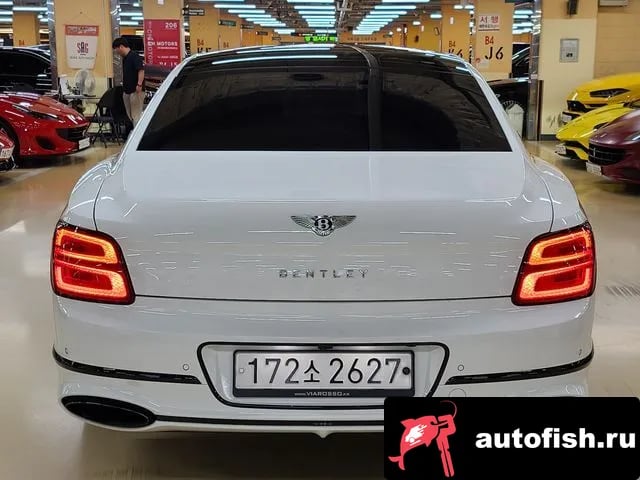 Bentley Flying Spur Flying Spur 3rd Generation 2020 года - вид 4
