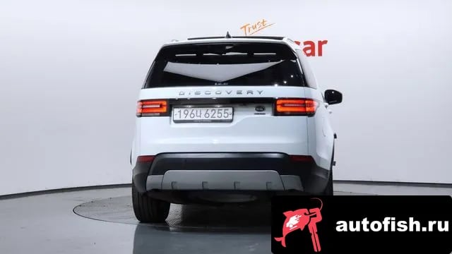 Land Rover Discovery Discovery 5 2019 года - вид 4