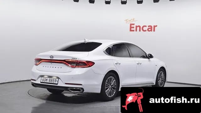 Hyundai Grandeur Granger IG Hybrid 2018 года - вид 2