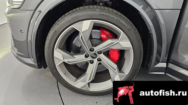 Audi SQ8 e-tron SQ8 e-Tron (GE) 2024 года - вид 5