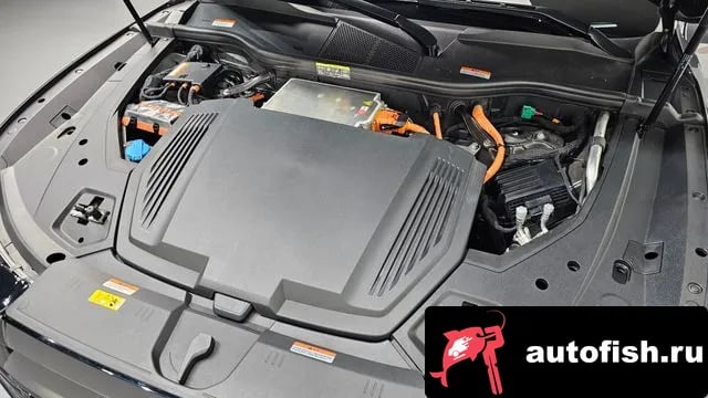 Audi SQ8 e-tron SQ8 e-Tron (GE) 2024 года - вид 6