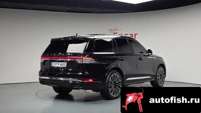 Lincoln Aviator Aviator 2nd generation 2021 года - вид 2