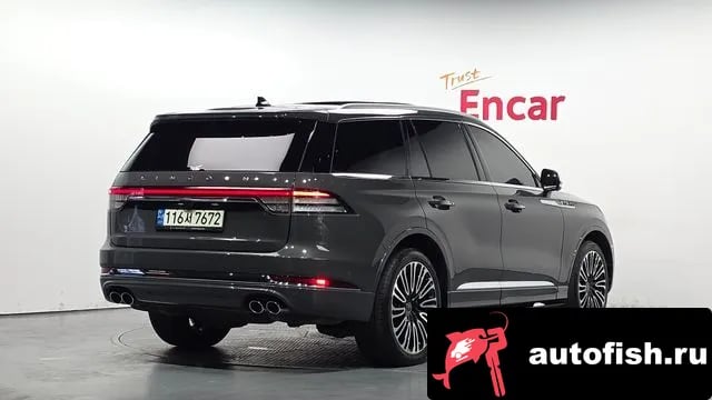 Lincoln Aviator Aviator 2nd generation 2021 года - вид 2