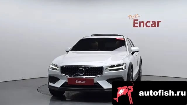 Volvo V60 V60 Cross-country 2nd Generation 2020 года - вид 2
