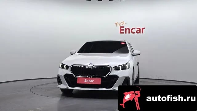 BMW 5-Series 5 Series (G60) 2025 года - похожие автомобили