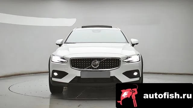Volvo V60 V60 Cross-country 2nd Generation 2023 года - вид 3