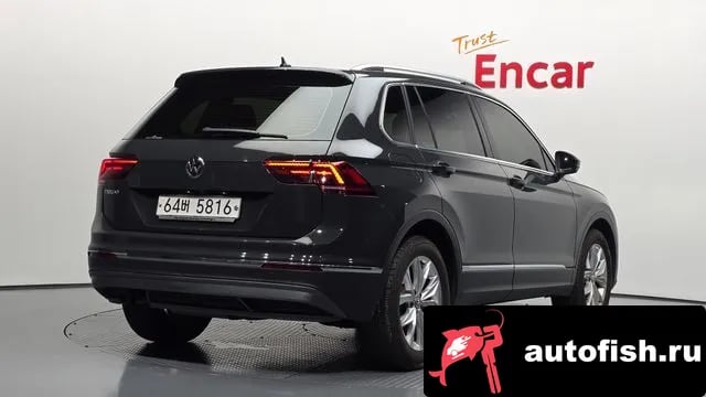 Volkswagen Tiguan Tiguan second Generation 2018 года - вид 2