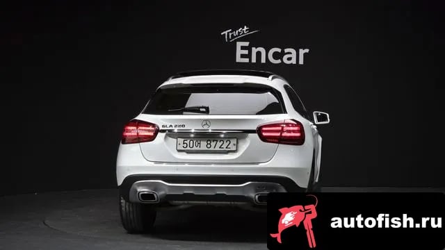 Mercedes-Benz GLA-Class GLA-Class X156 2018 года - вид 3